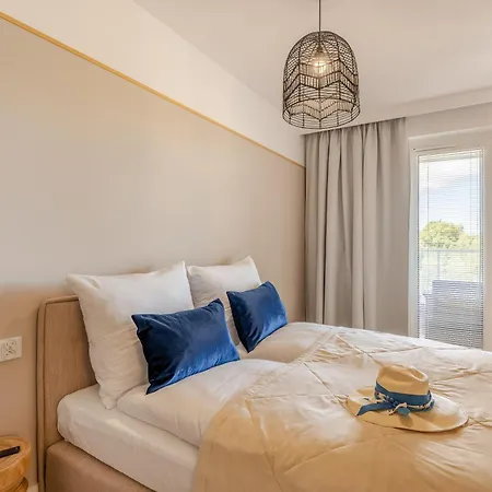 Glamorous E203 Bawialnia Basen Fitness W Cenie- Polanki Aqua - アパート